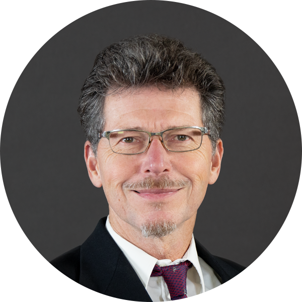 Spencer Jon Headshot 2024 Circle