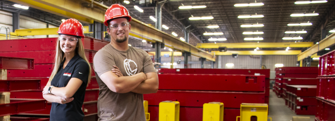 Truckscale Gabbyaaron Arms Crossed